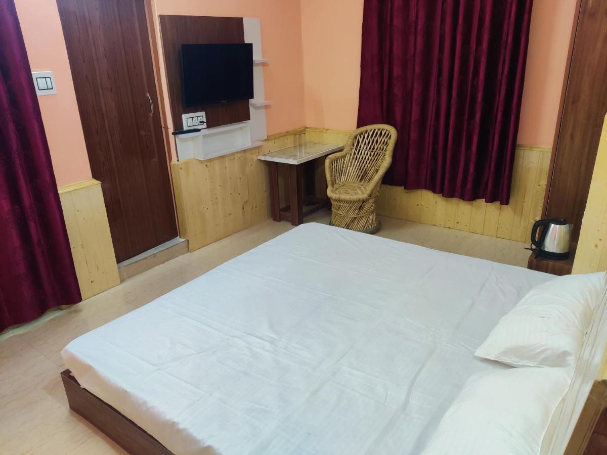 Crimson Inn B&B Rampur  Bagian luar foto