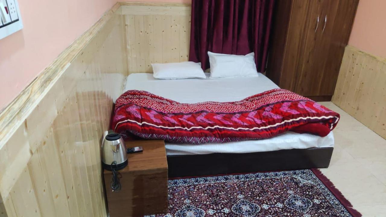 Crimson Inn B&B Rampur  Bagian luar foto