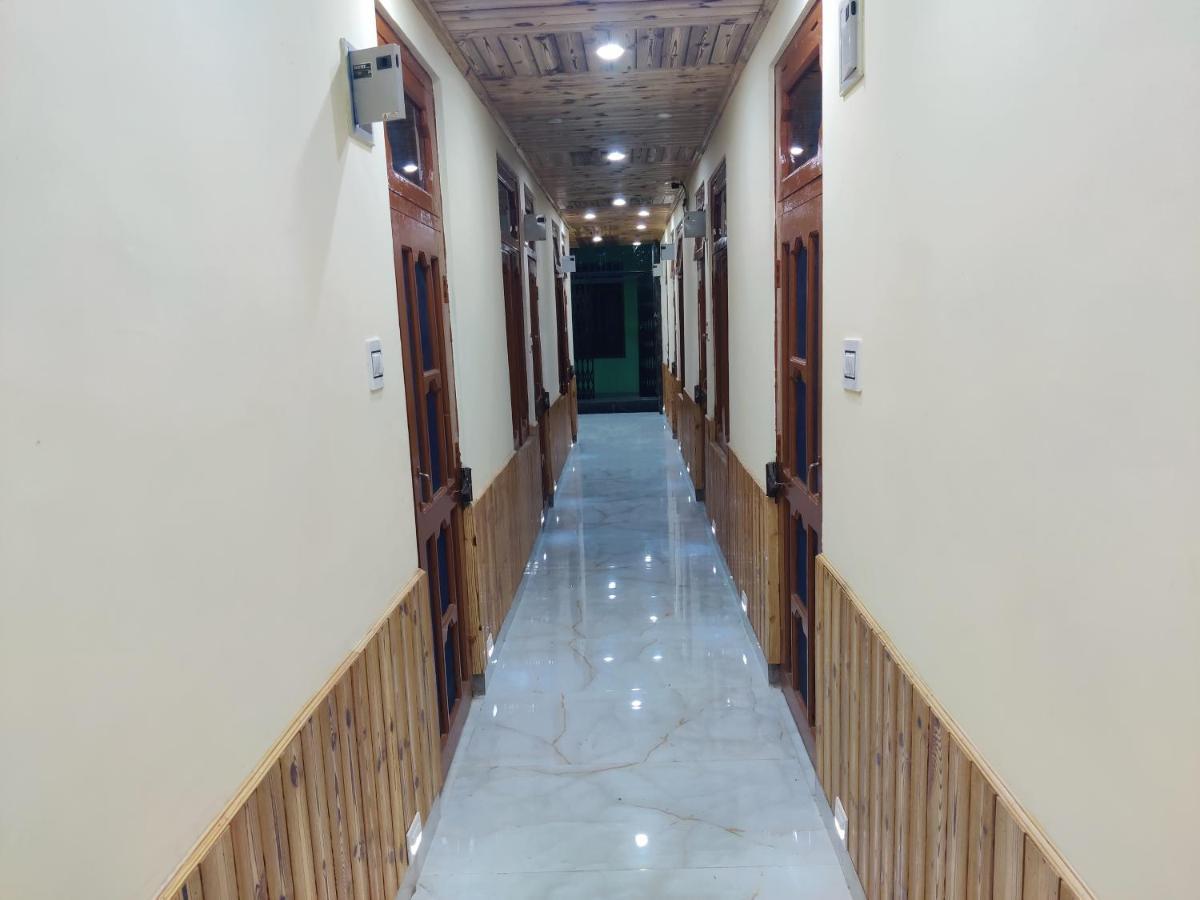 Crimson Inn B&B Rampur  Bagian luar foto