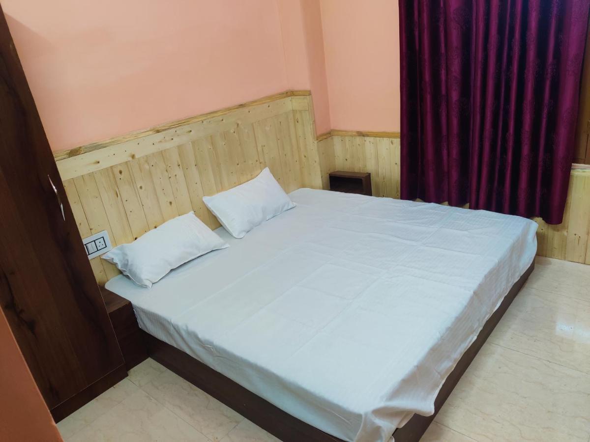 Crimson Inn B&B Rampur  Bagian luar foto